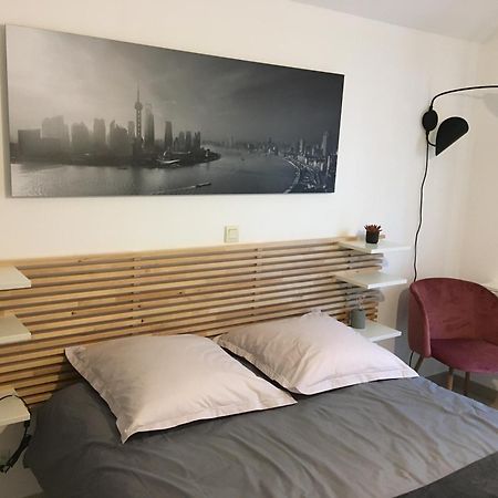 Chambre Confortable Avec Une Entree Independante - Parking & Acces Lille Facile Marcq-en-Baroeul Buitenkant foto
